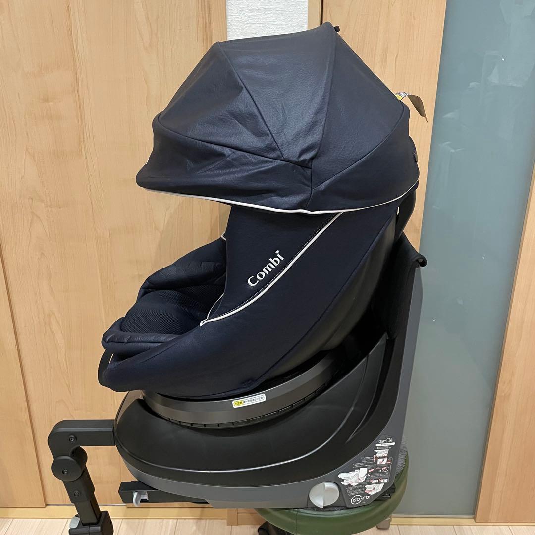 【美品】Combi クルムーヴ シンプライト ISOFIX トイザらス限定
