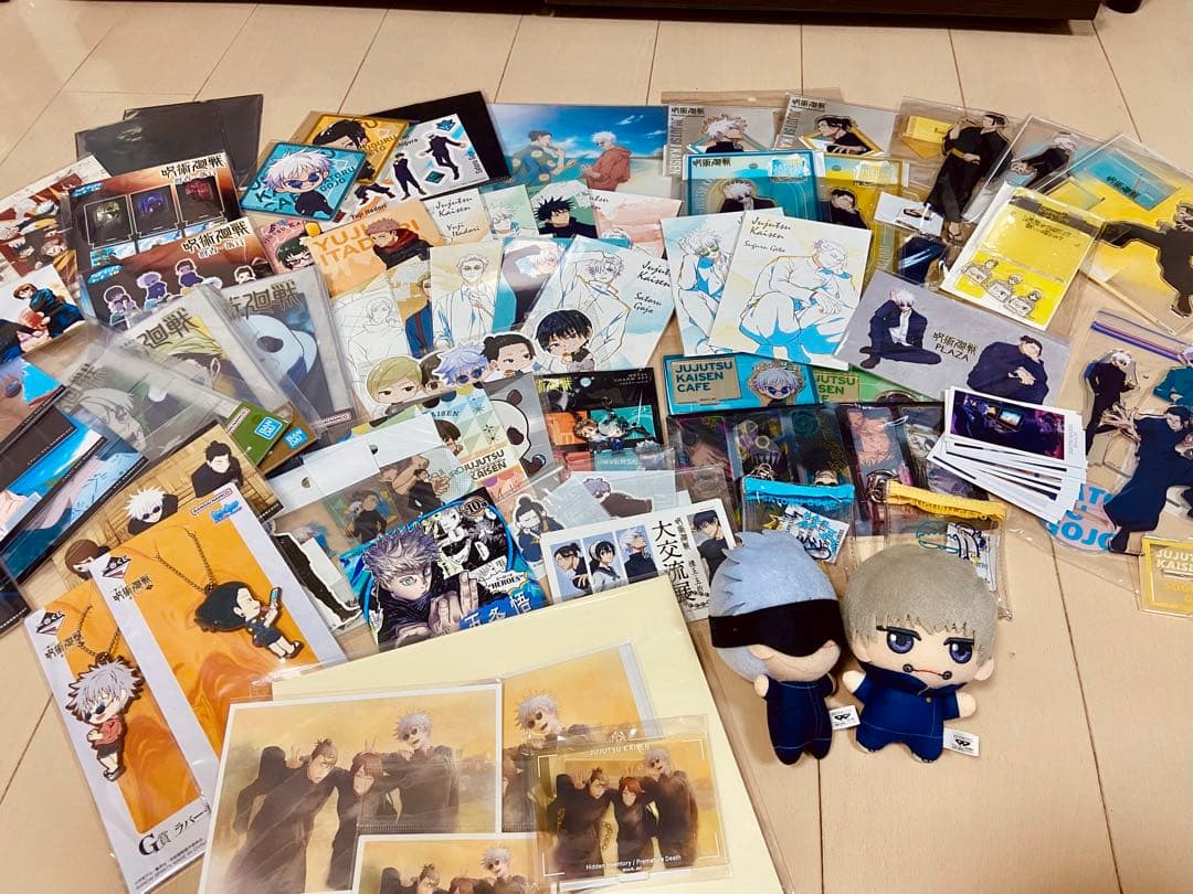 呪術廻戦 五条悟 夏油傑 他。まとめ売り 缶バッジ アクリルスタンド 約200点