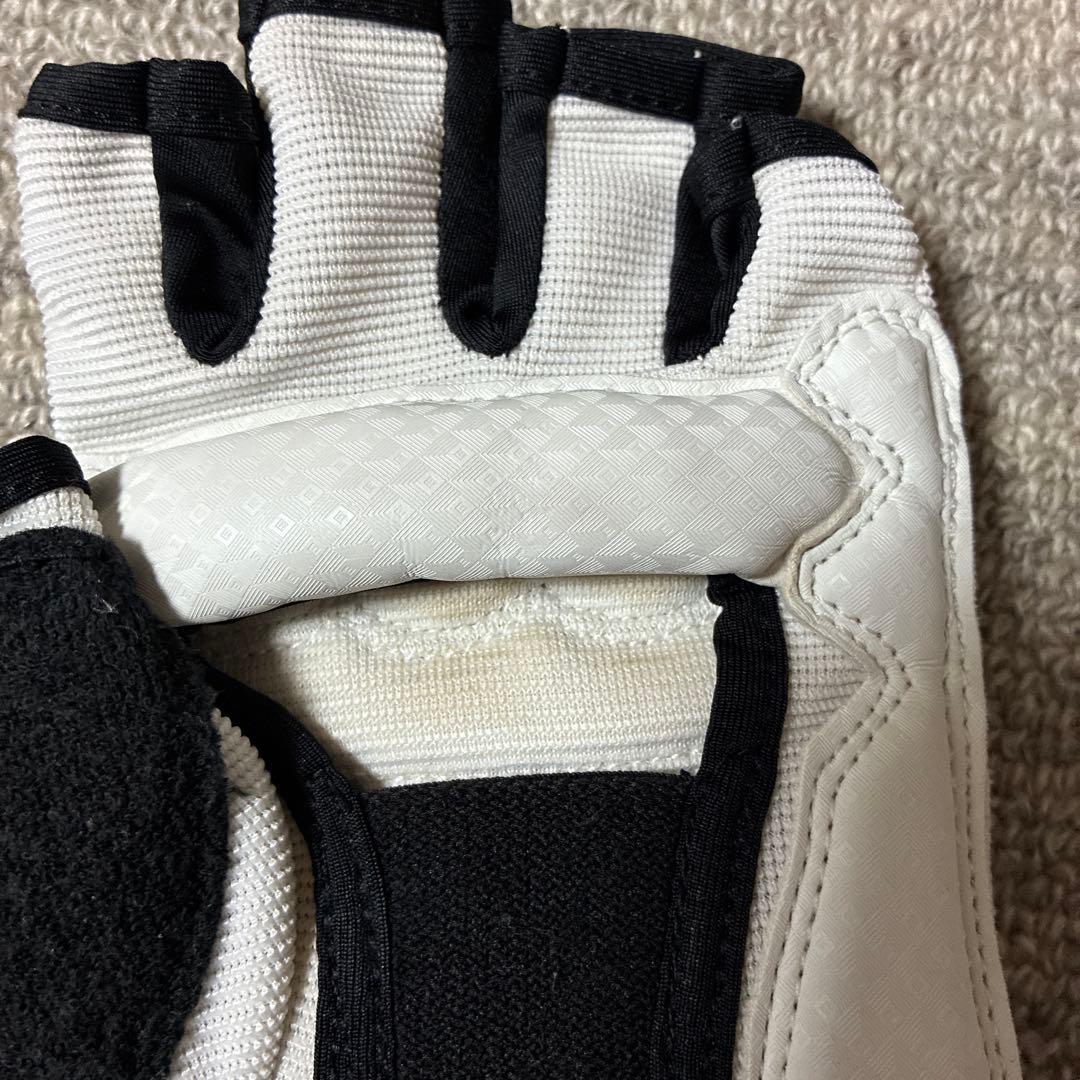 バーネススタイル キックボクシング LAVA 滑り止めソックス ピラティス