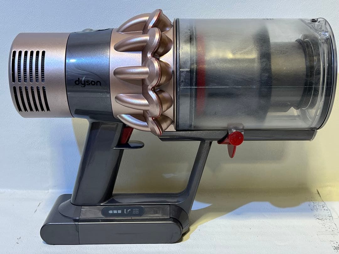 動作品ダイソンコードレス掃除機 dyson sv12 V10 zi