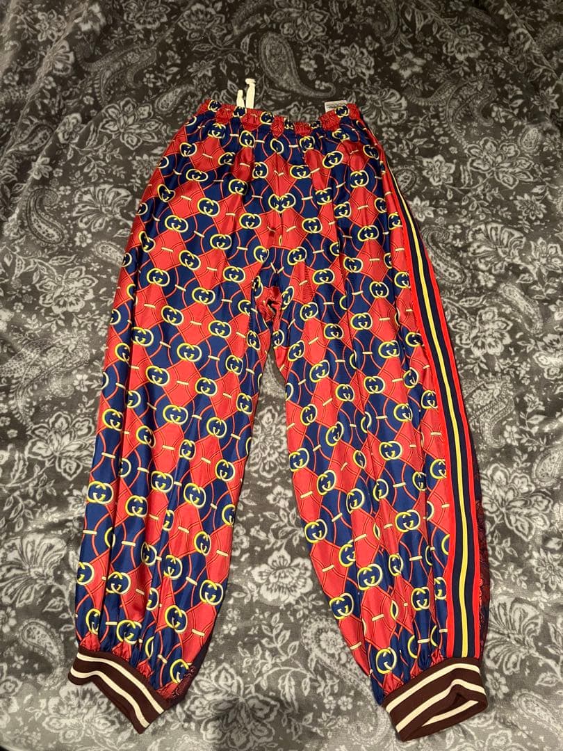 GUCCI ハーレムパンツ