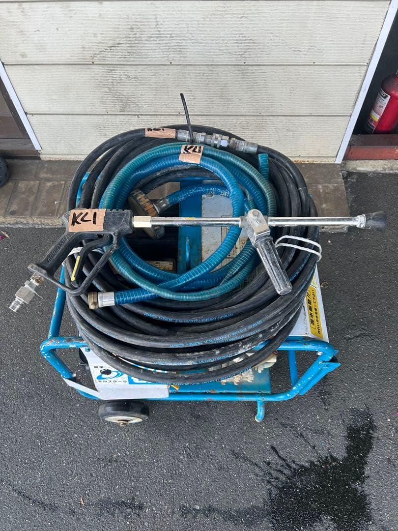 KL1☆強い☆ツルミ鶴見製作所エンジン式高圧洗浄機 多水量型 HPJ-