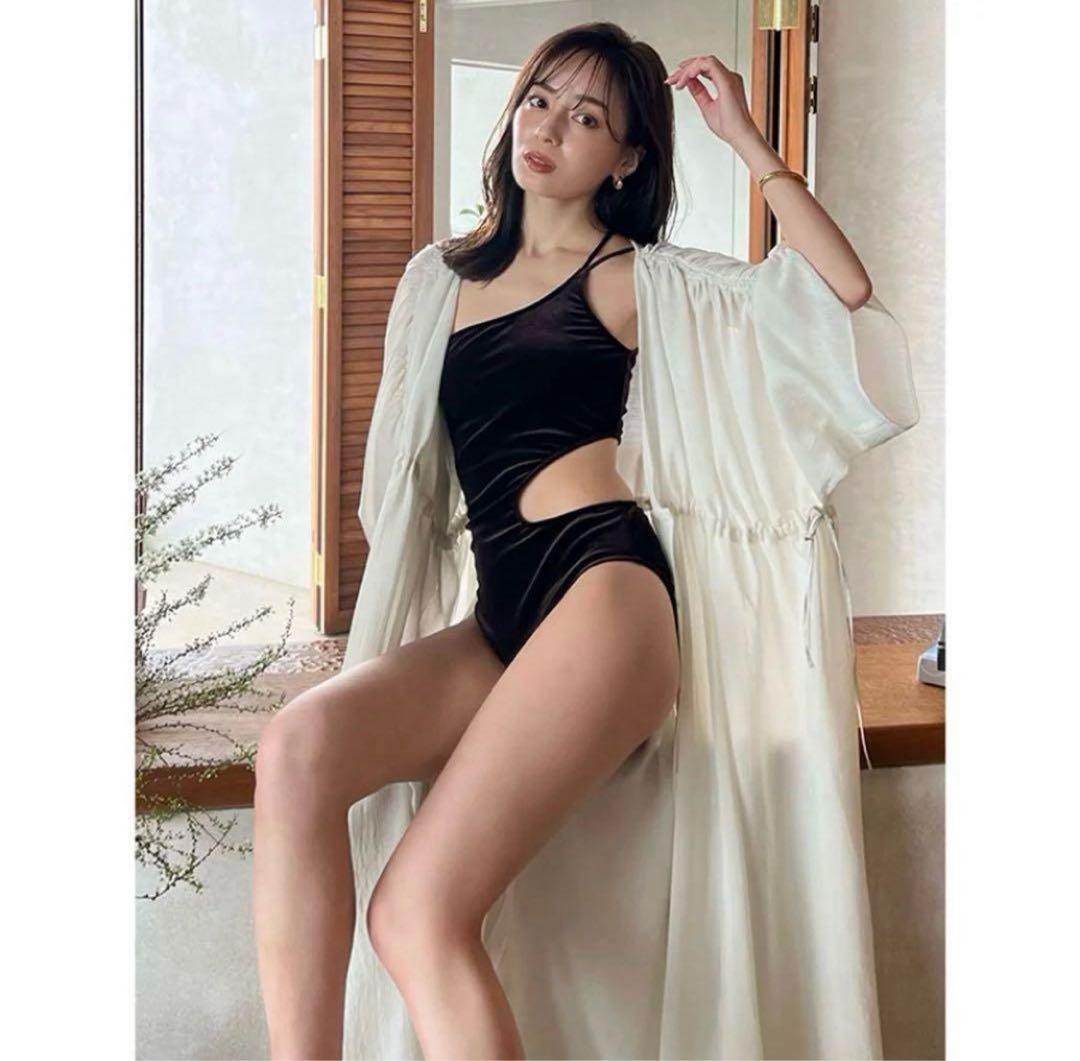 anuansサイドカットアウトベロアワンピース　BROWN