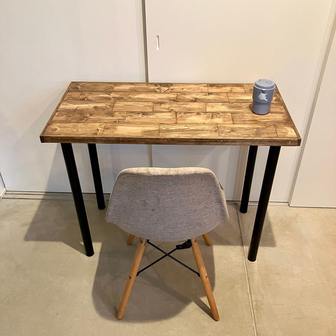 1/29まで！インダストリアル！無垢材のカフェテーブル【ハンドメイド家具】