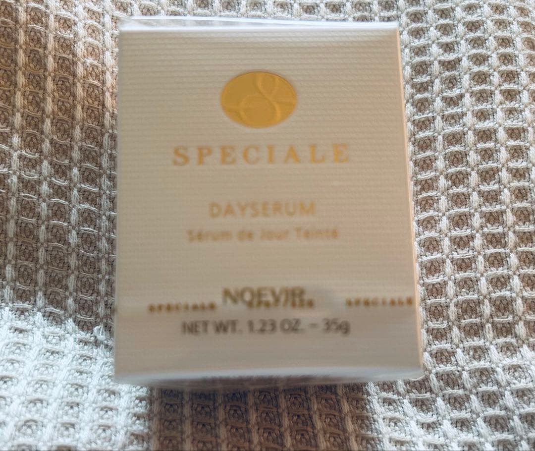 シ*ア様 ノエビア スペチアーレ デイセラム（L2）　新品