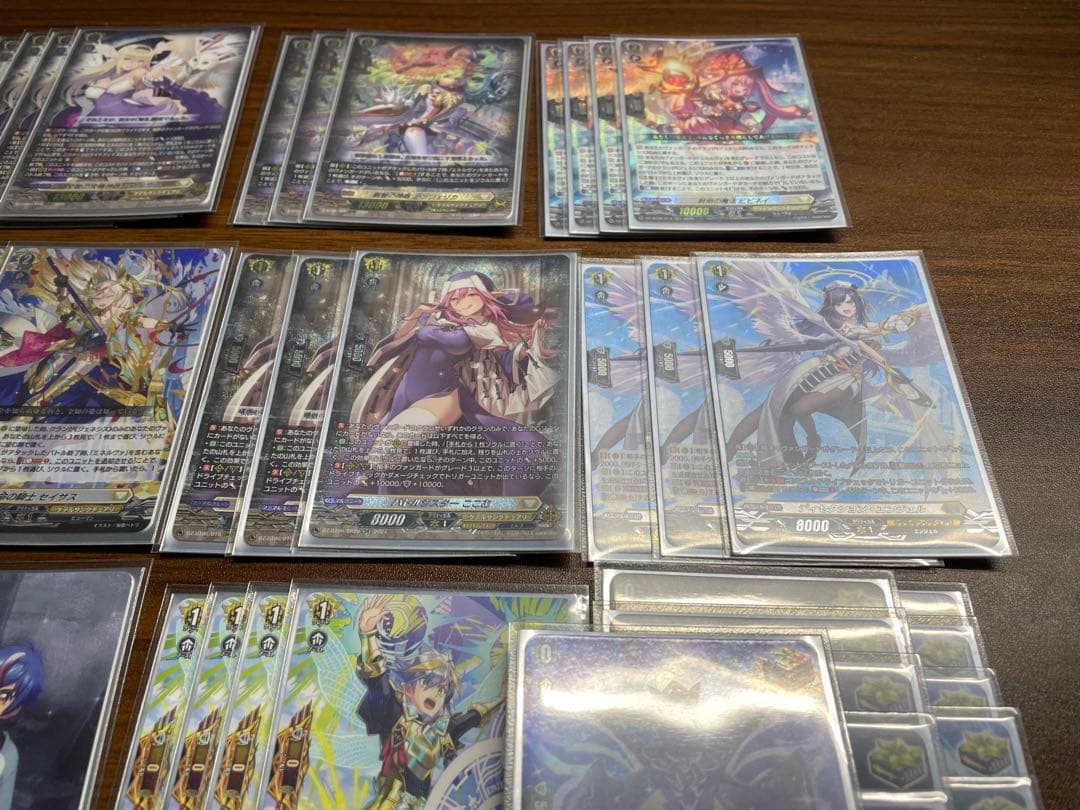 ヴァンガード　ミネルヴァ　デッキ　スリーブ付き