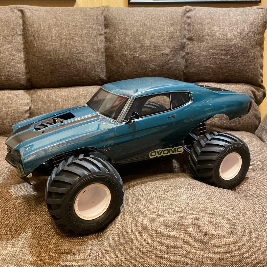 お*ん様 京商　メカレスマッドバンVEシャーシ　シボレーシェベルボディ　部品取り