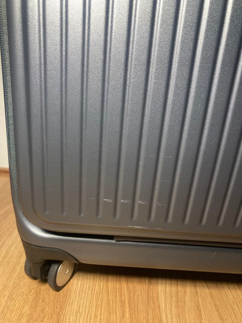 スイスミリタリー キャリーケース 18インチ 37L（拡張時42L）