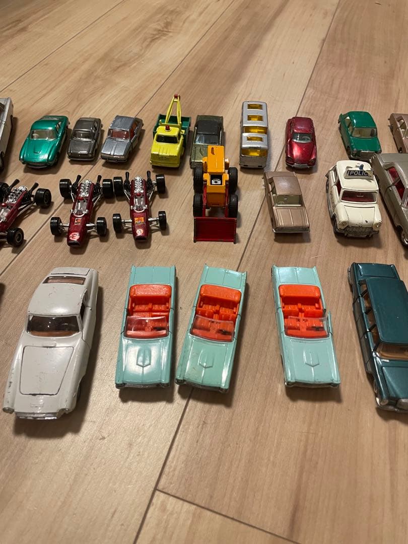 MATCHBOX 等　ミニカーセット売り