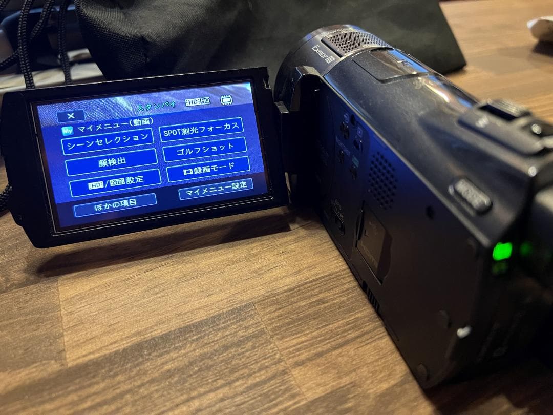 SONY HDR-CX550V ビデオカメラ +　三脚