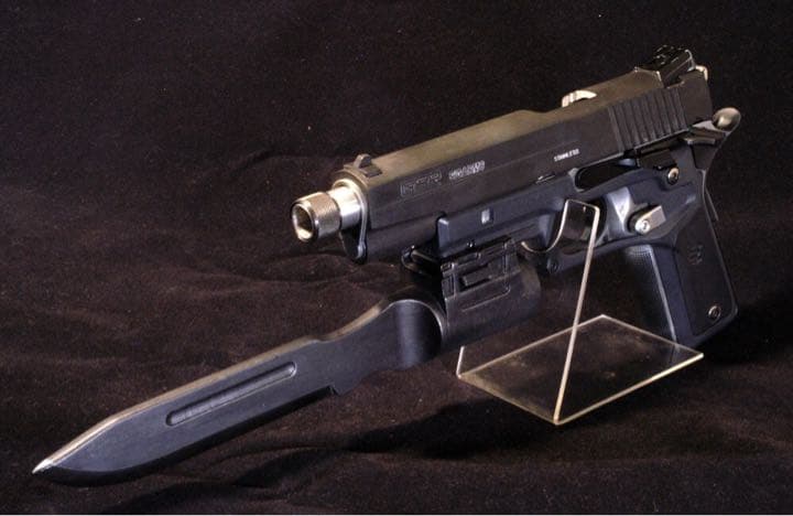 【2個セット】ハンドガン用 銃剣 ヨルムンガンド風デザイン 組み立てキット