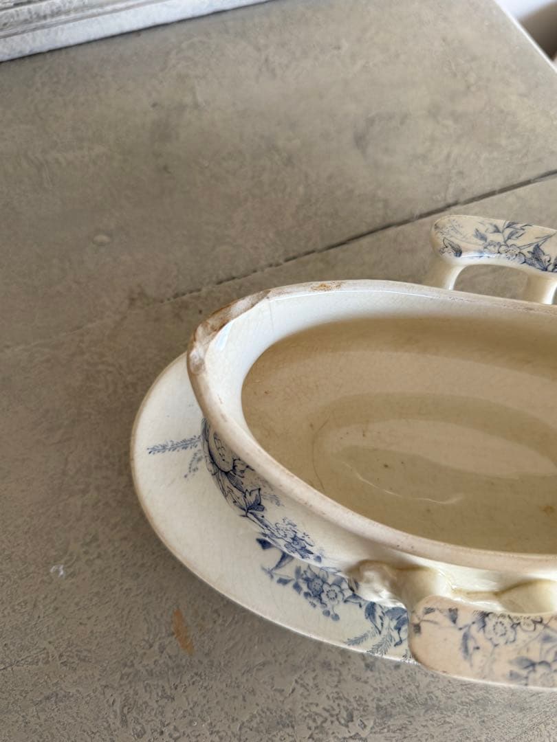 フランスアンティーク陶器クレイユモントローlinotteソーシエール