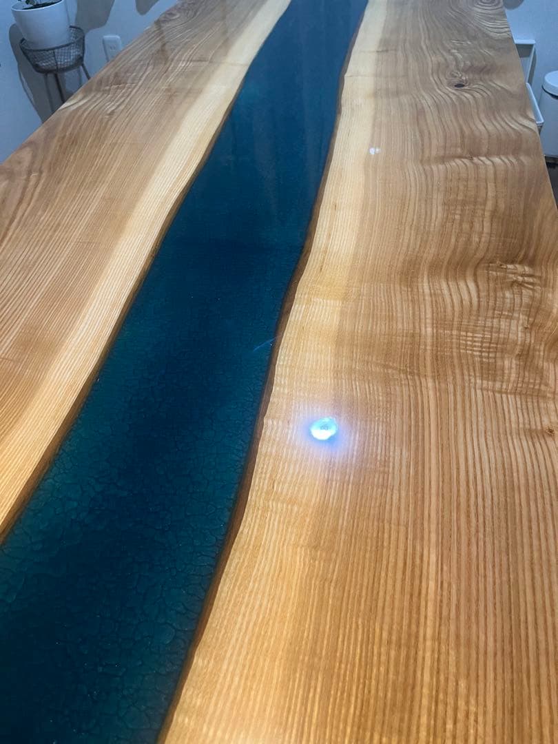 レジンテーブル　タモ　1710×700×30