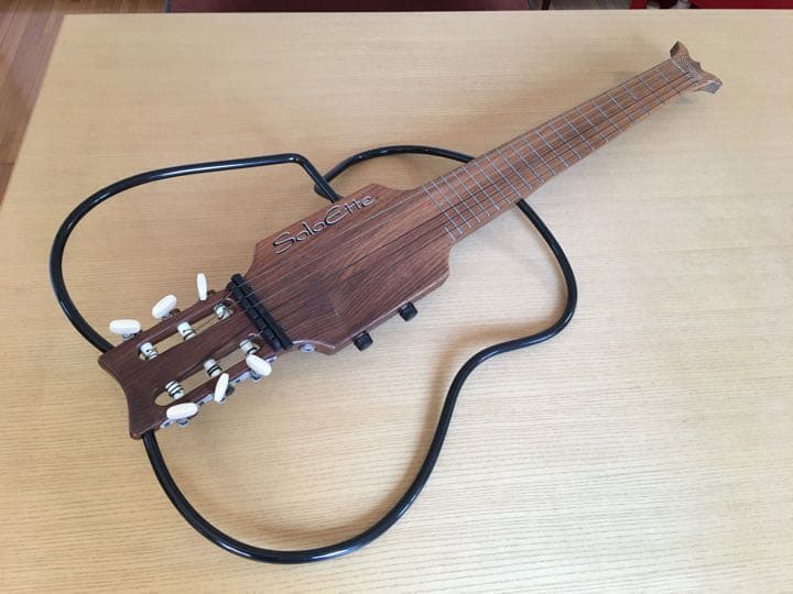 アメリカ製 Soloette サイレントギター シンソニード