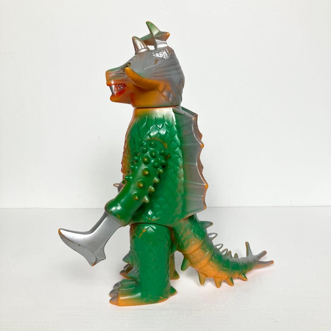 ブルマァク 新・復刻版怪獣シリーズ バラバ ソフビ バンダイ BANDAI