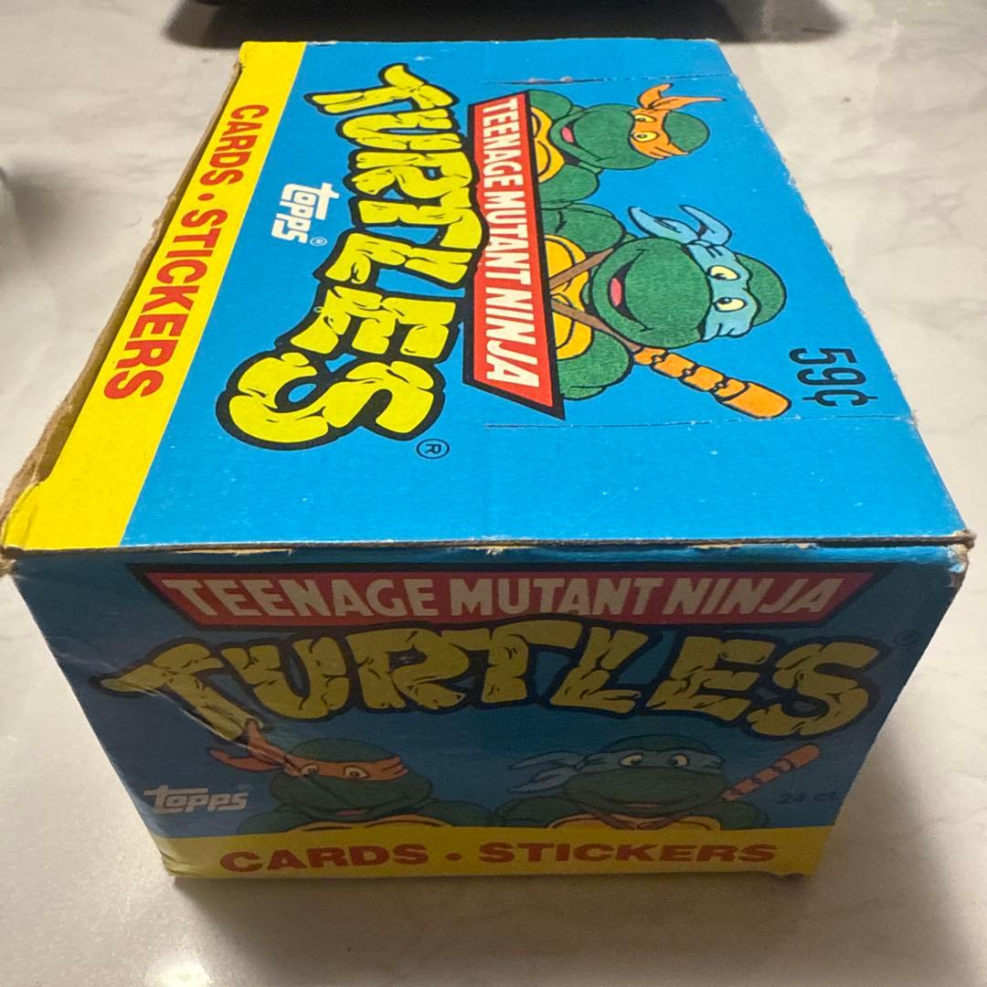 ミュータント　タートルズ　カード　ステッカー　未開封