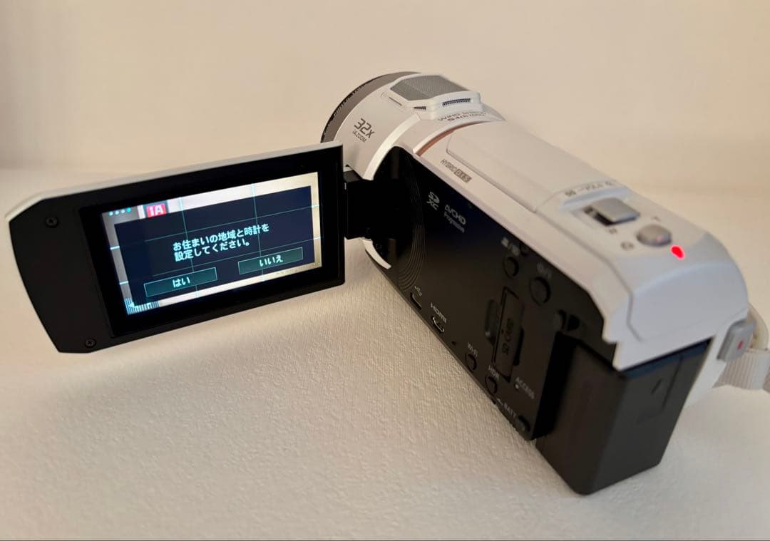 [美品] パナソニック4KビデオカメラPanasonic HC-VX1M-W