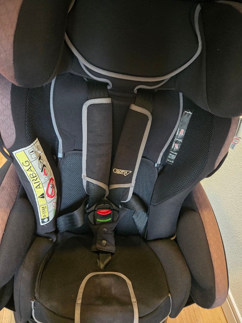 Apricaフラディアグロウ ISOFIX 360°セーフティーチャイルドシート