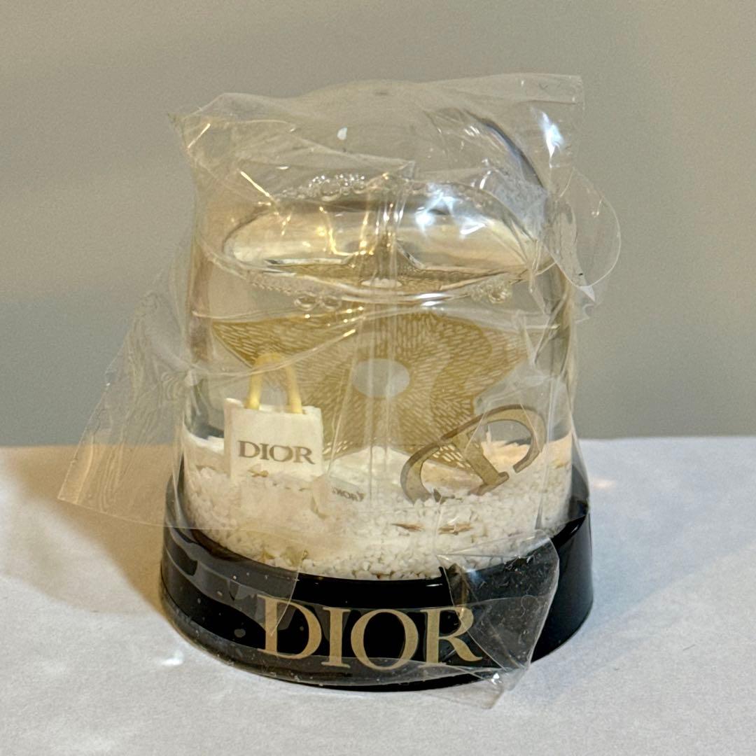 N*4様 非売品 クリスチャンディオール スノードーム N*4様 非売品