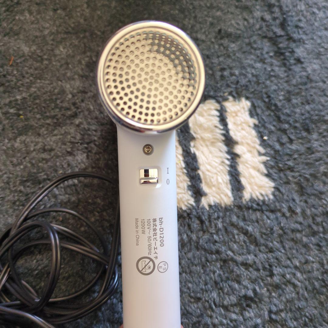 ufv LIGHT HAIR DRYER　数回しか使用してないです！