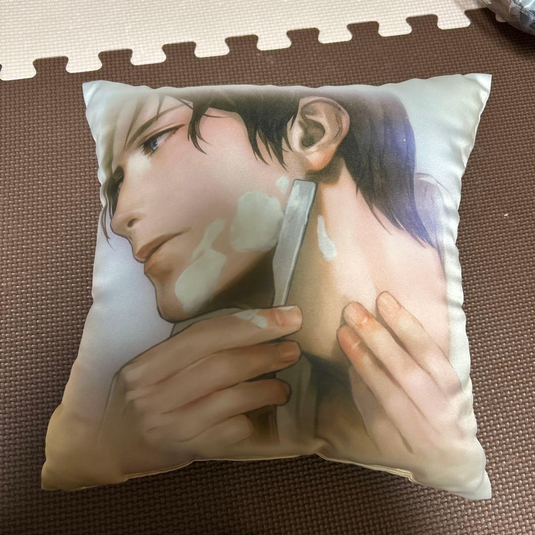 囚われのパルマ ハルト クッション - メルカリ