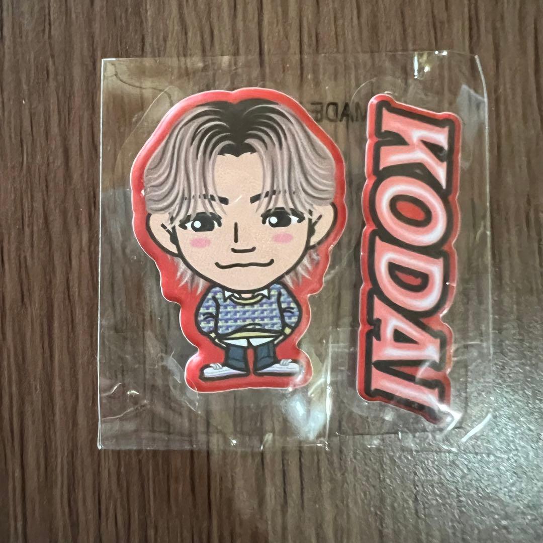 BOT ガチャLIL LEAGUE 山田晃大 ステッカー - メルカリ