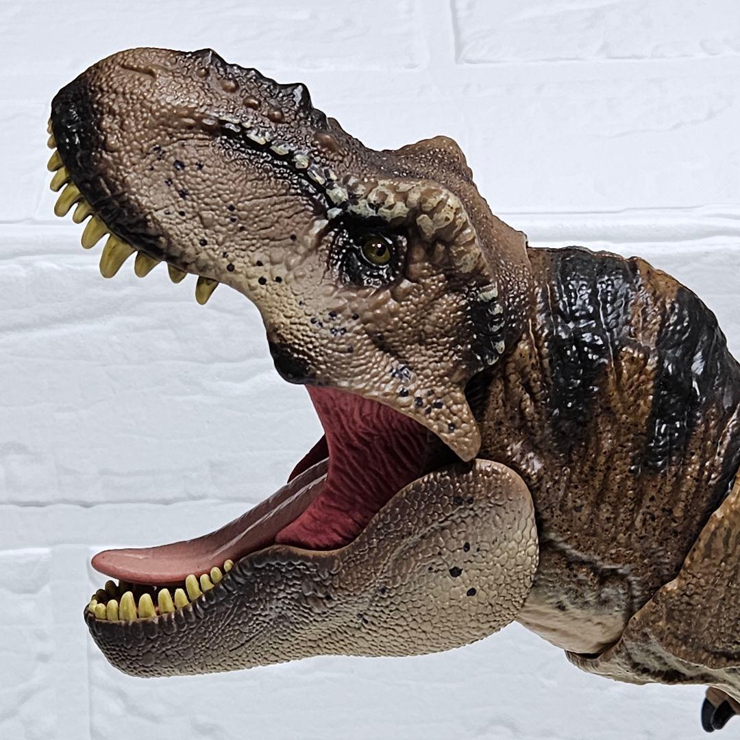 マテル　ジュラシックワールド　ハモンドコレクション ティラノサウルス