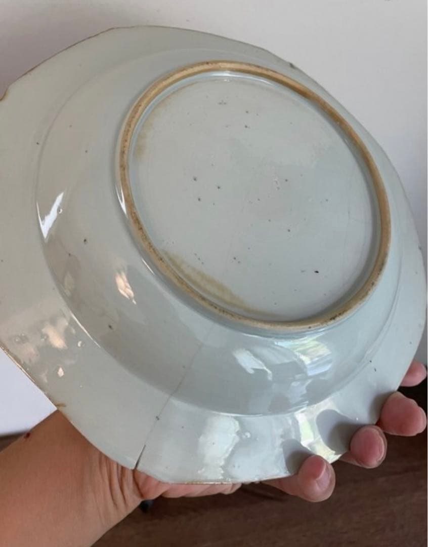 中国古美術品　清の乾隆時代　青花粉彩人物皿　本物保証 22cm