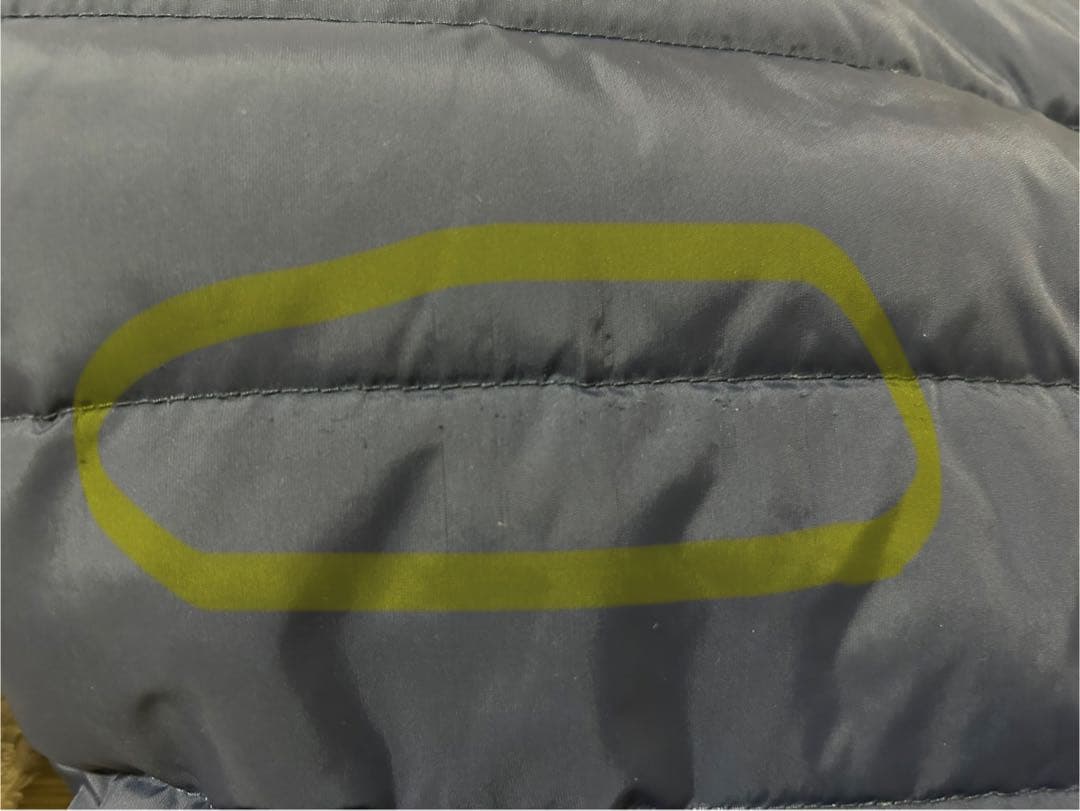 【大幅値下げ】MONCLER ネイビー ダウンコートフード付き