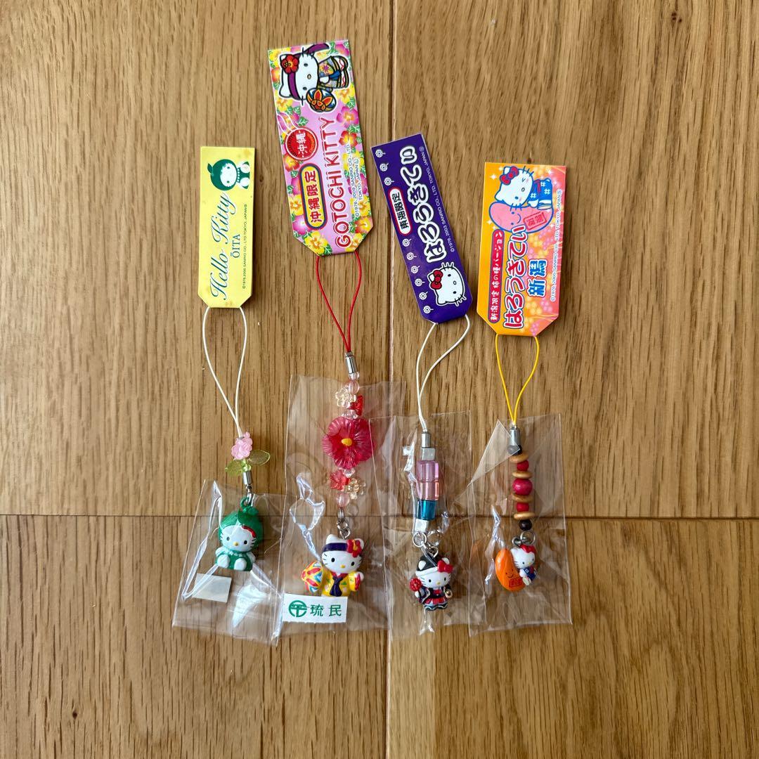 ハローキティ　ご当地キティ　ストラップ　182個おまとめ セット売り　根付け