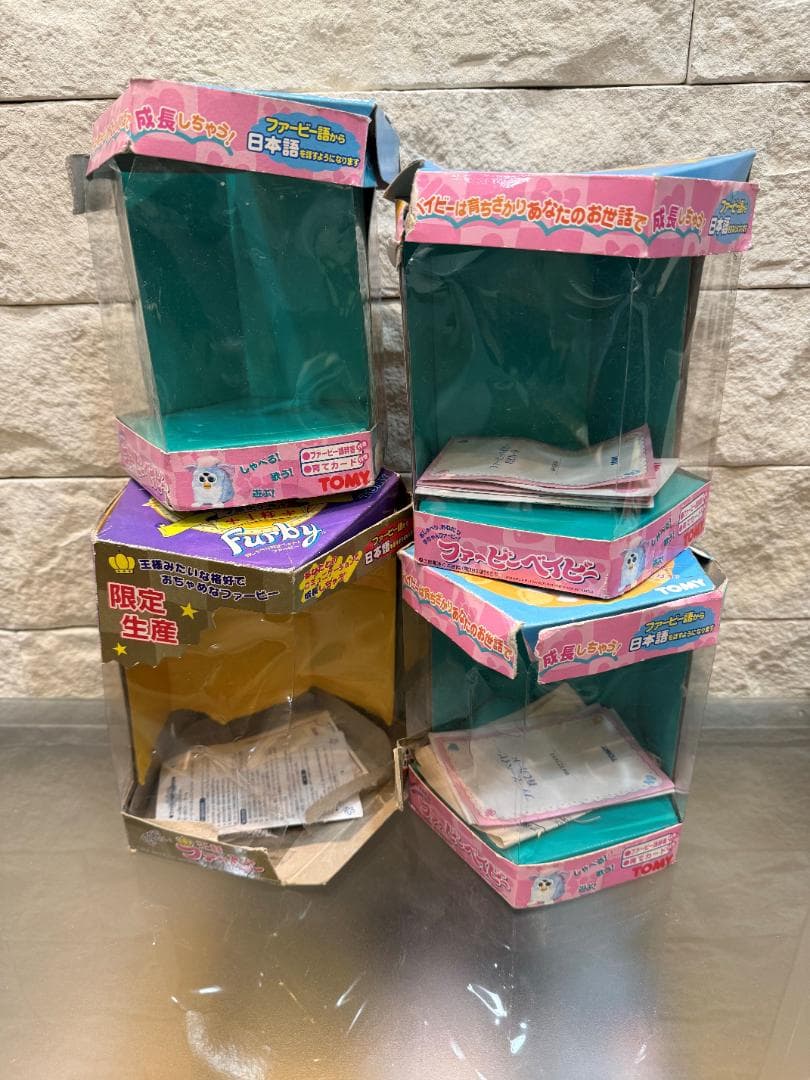 TOMY トミー Furby ファービー 王様 中古品 ４体セット