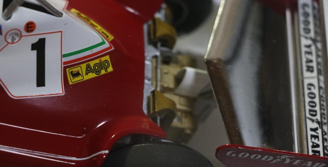 ホットウィール　フェラーリ３１２Ｔ２　1／１８　１９７６モナコＧＰ優勝Ｎ・ラウダ