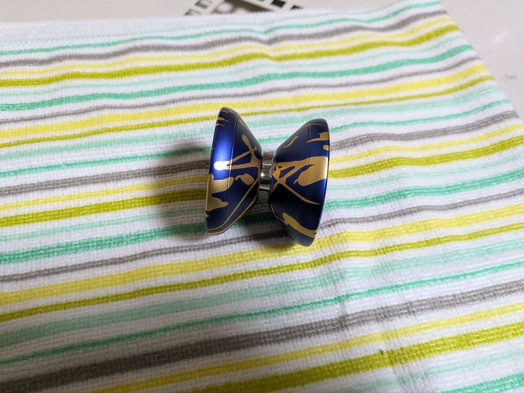 Krown クラウンヨーヨー　ブルーゴールドスプラッシュ
