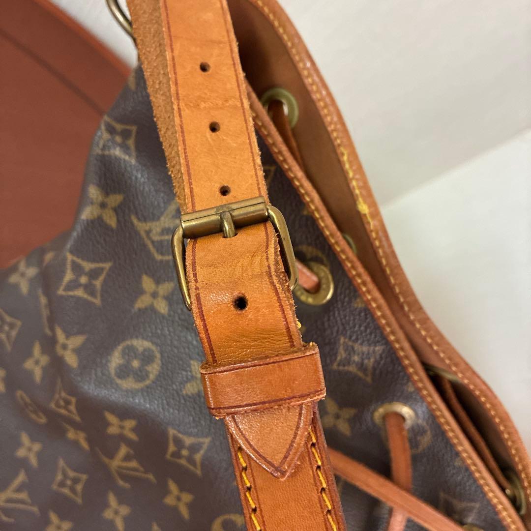 LOUIS VUITTON ルイ・ヴィトン ノエ　巾着型ショルダー