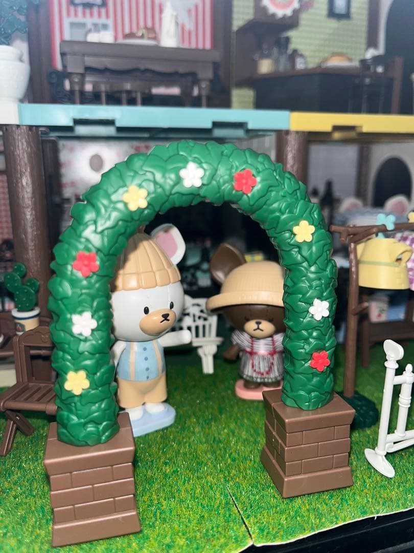 くまのがっこう　ハコルーム　ドールハウス　プラモデル　完成品　ジャッキー