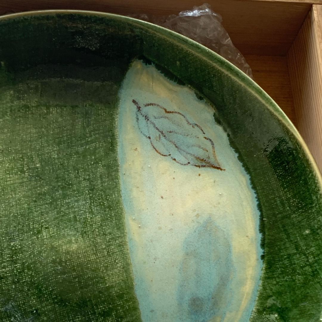 織部 大皿 箱付 水面 葉 作者不明 古道具 直径約30㎝ 落款印有