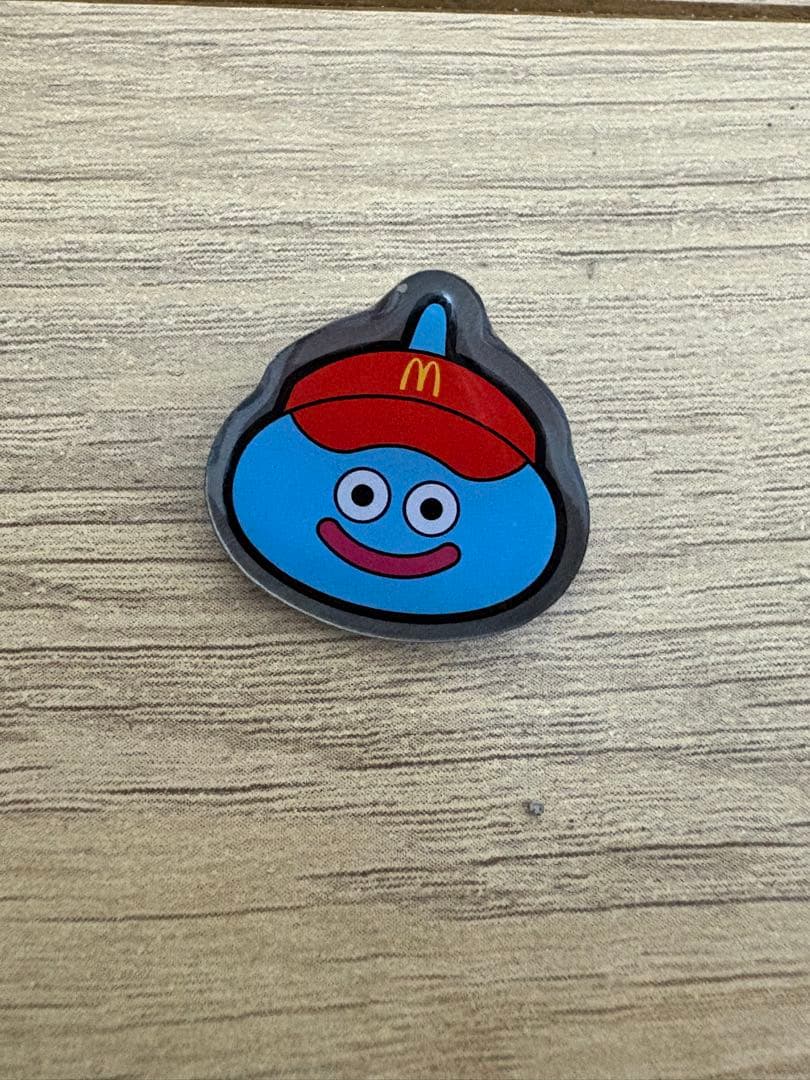 l*n様 ドラクエ マクドナルドコラボピンバッジ - メルカリ