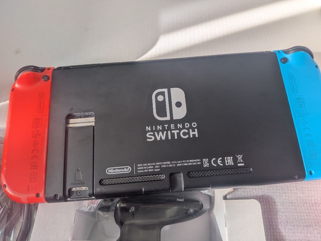 Nintendo Switch 本体 青/赤 Joy-Con付き　SD認識NG