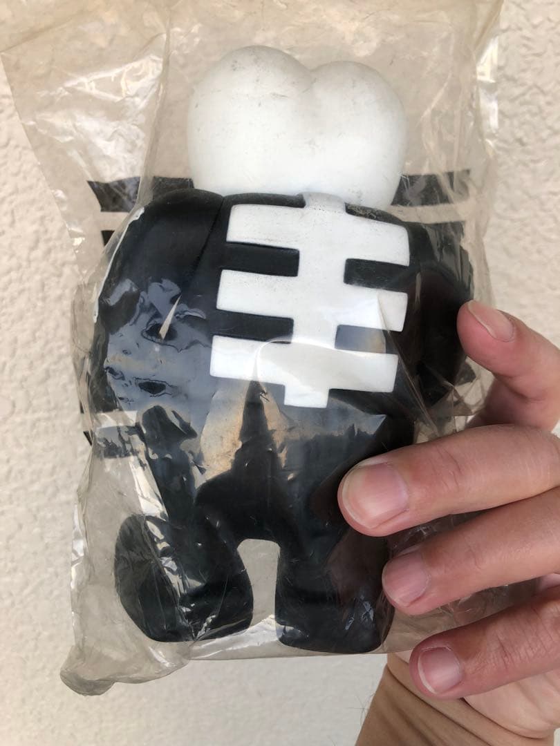 その他 bounty hunter supreme bape kaws verdy