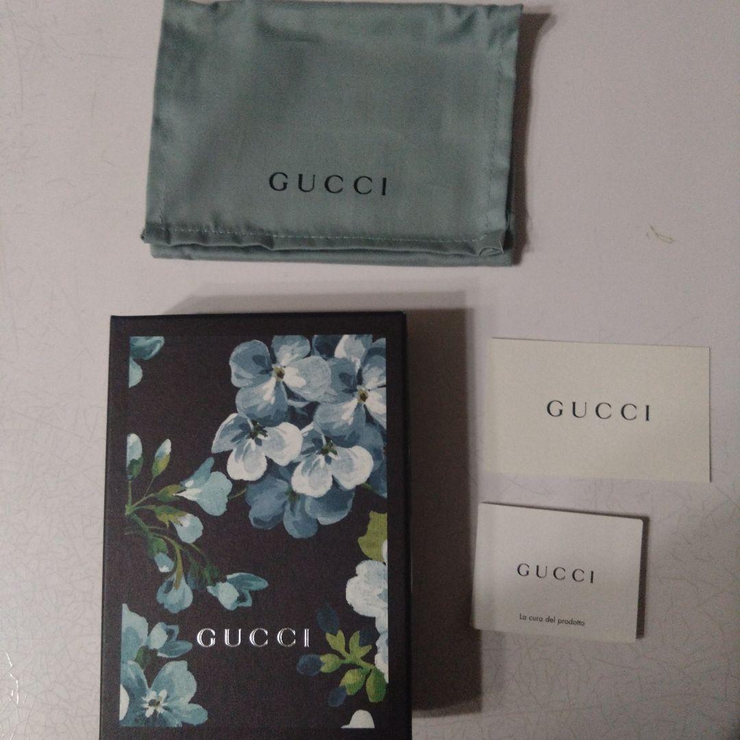GUCCI 花柄 ケース