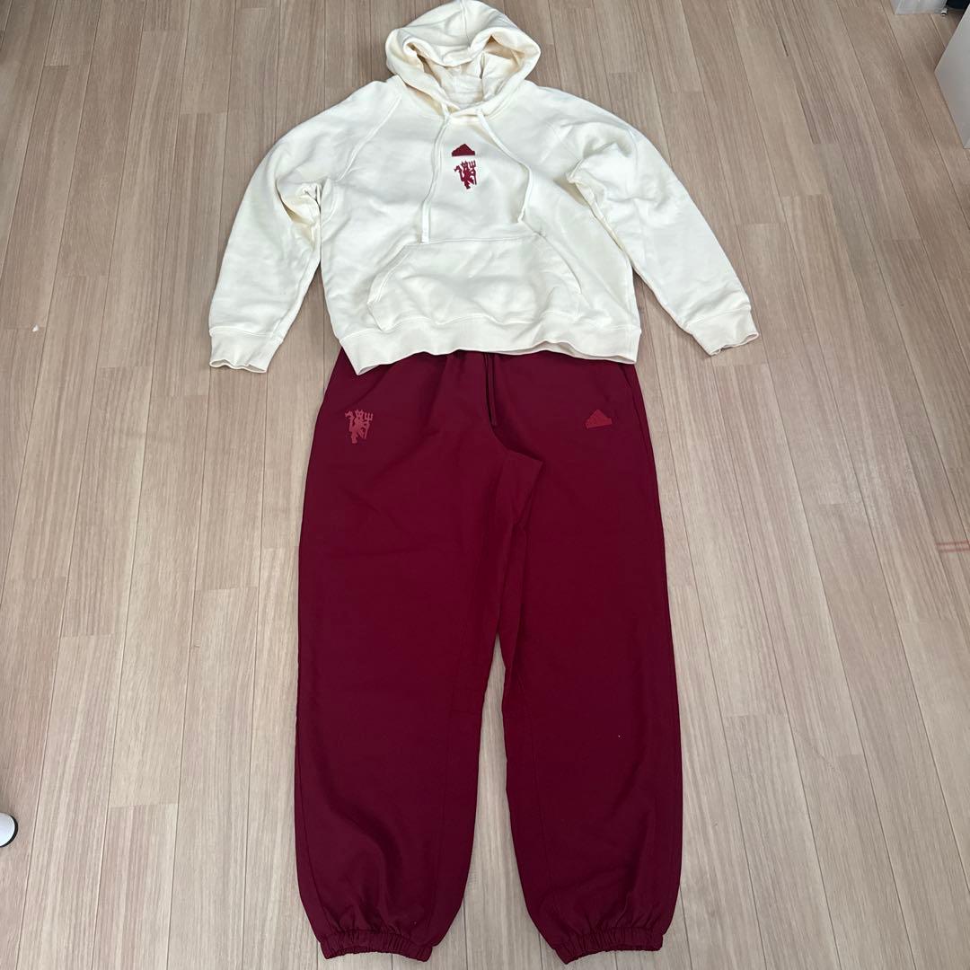 マンチェスター ユナイテッドLIFESTYLERフーディー ウーブンパンツセット マンチェスター ユナイテッドLIFESTYLERフーディー ウーブンパンツセット