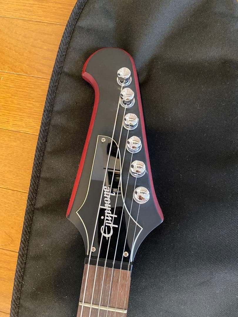 Epiphone ファイヤーバード　エレキギター
