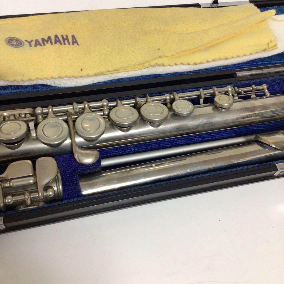 YAMAHA フルートYFL-23 本体 シルバー仕上げ ケース付き