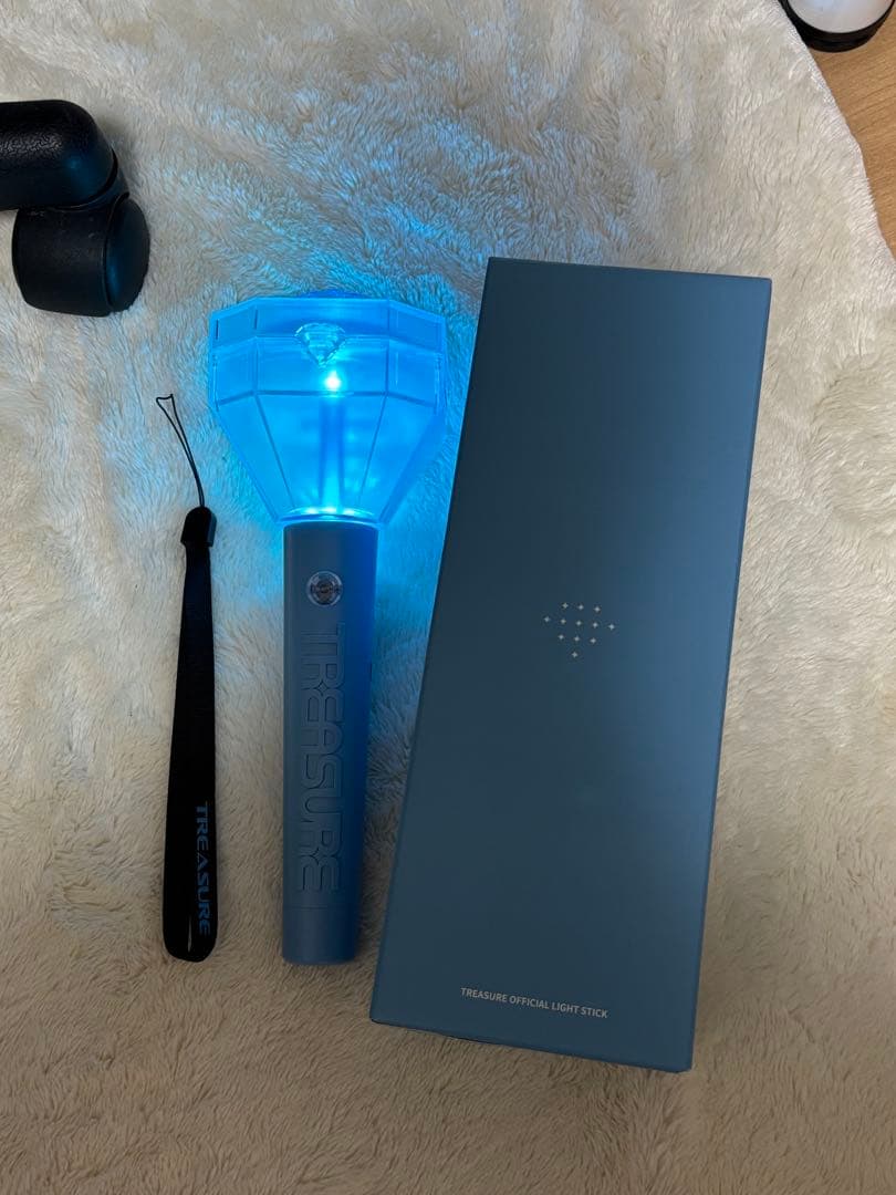 treasure グッズ　まとめ売り　２枚目うちわ