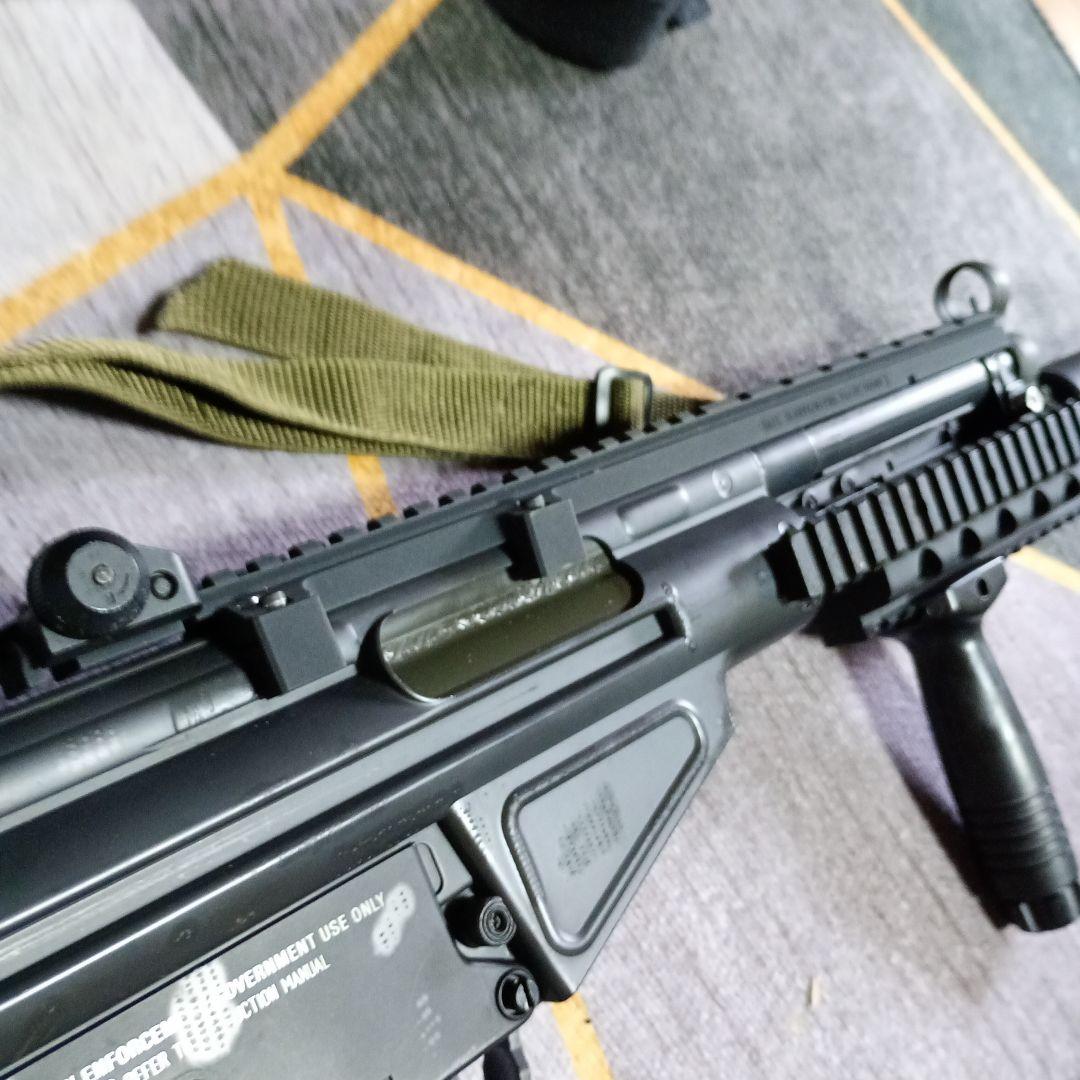 ビ*ー様 G3シリーズ電動ガン ブラック マガジン5個付き