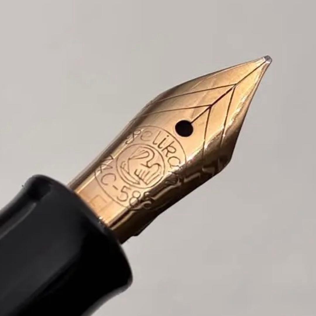 ヴィンテージ万年筆 ペリカン Pelikan 140 緑縞 14K F 書写可能