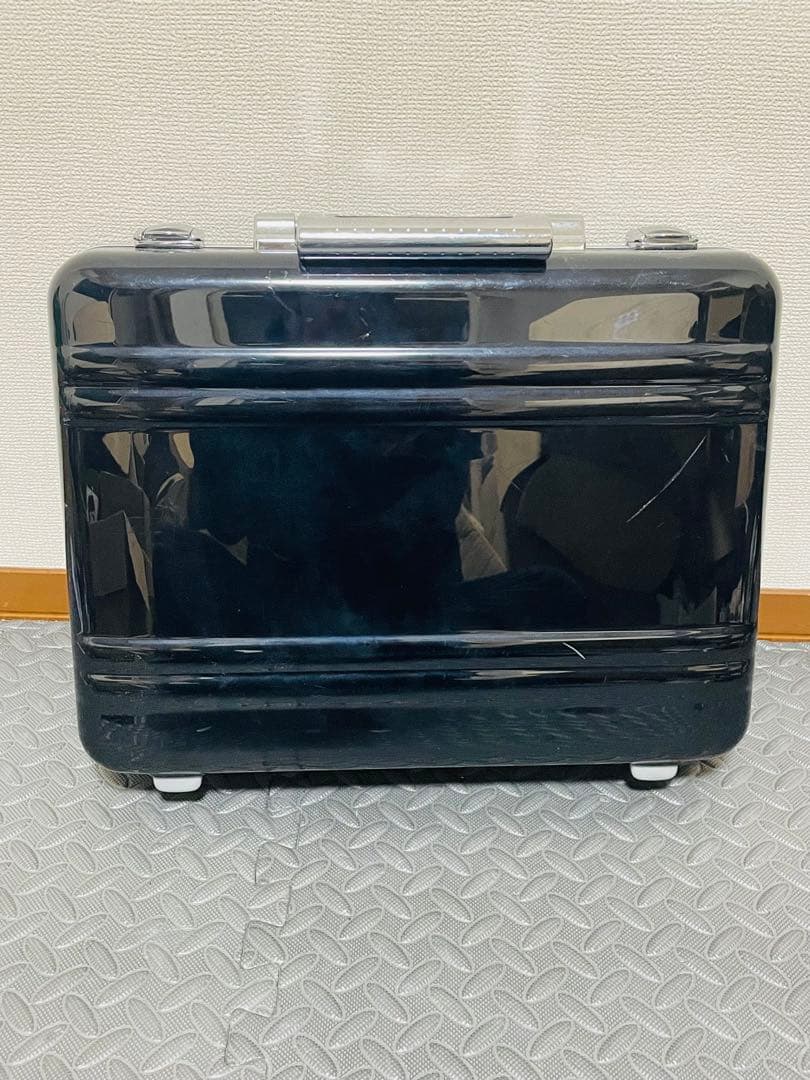 ZERO HALLIBURTON アタッシュケース ブラック ダイヤルロック式