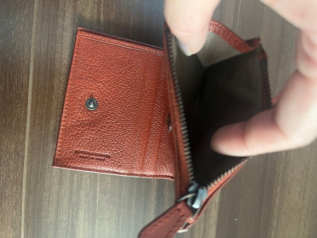 ボッテガ　アイボリー レザー 二つ折り財布