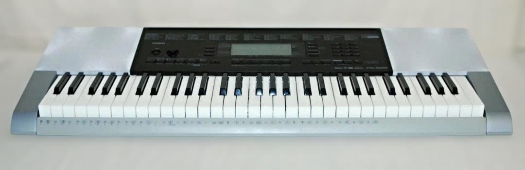 CASIO 電子キーボード 電子ピアノ CTK-4200 61鍵盤 シルバー