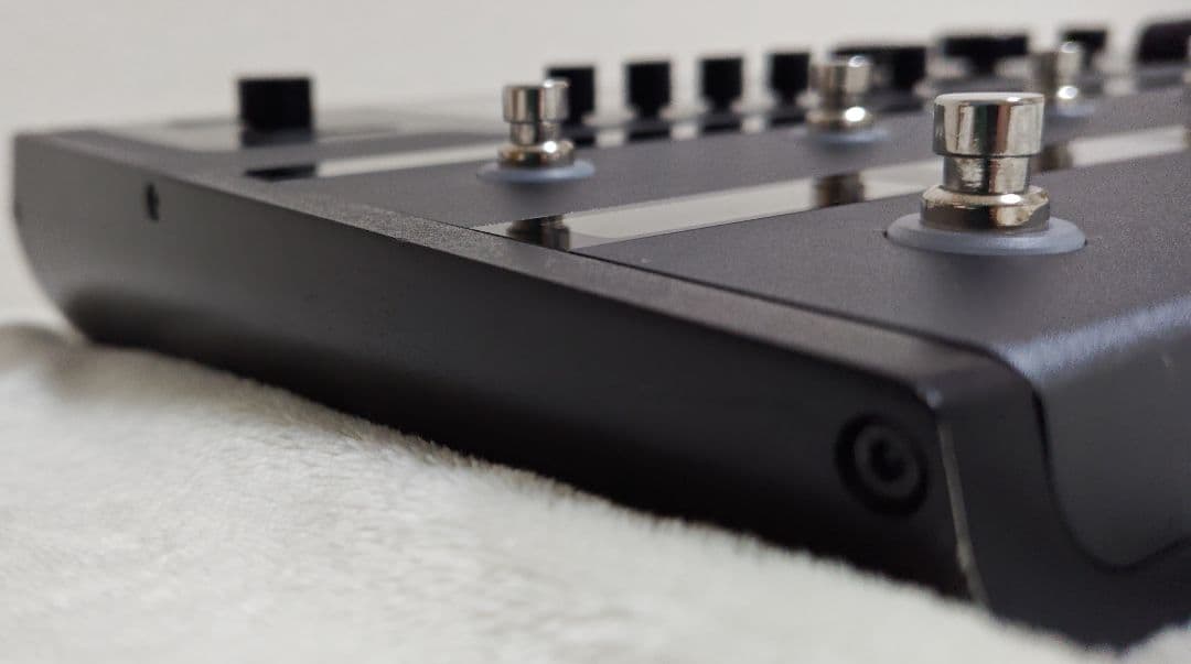 LINE6 Helix floor Space Gray【中古美品】